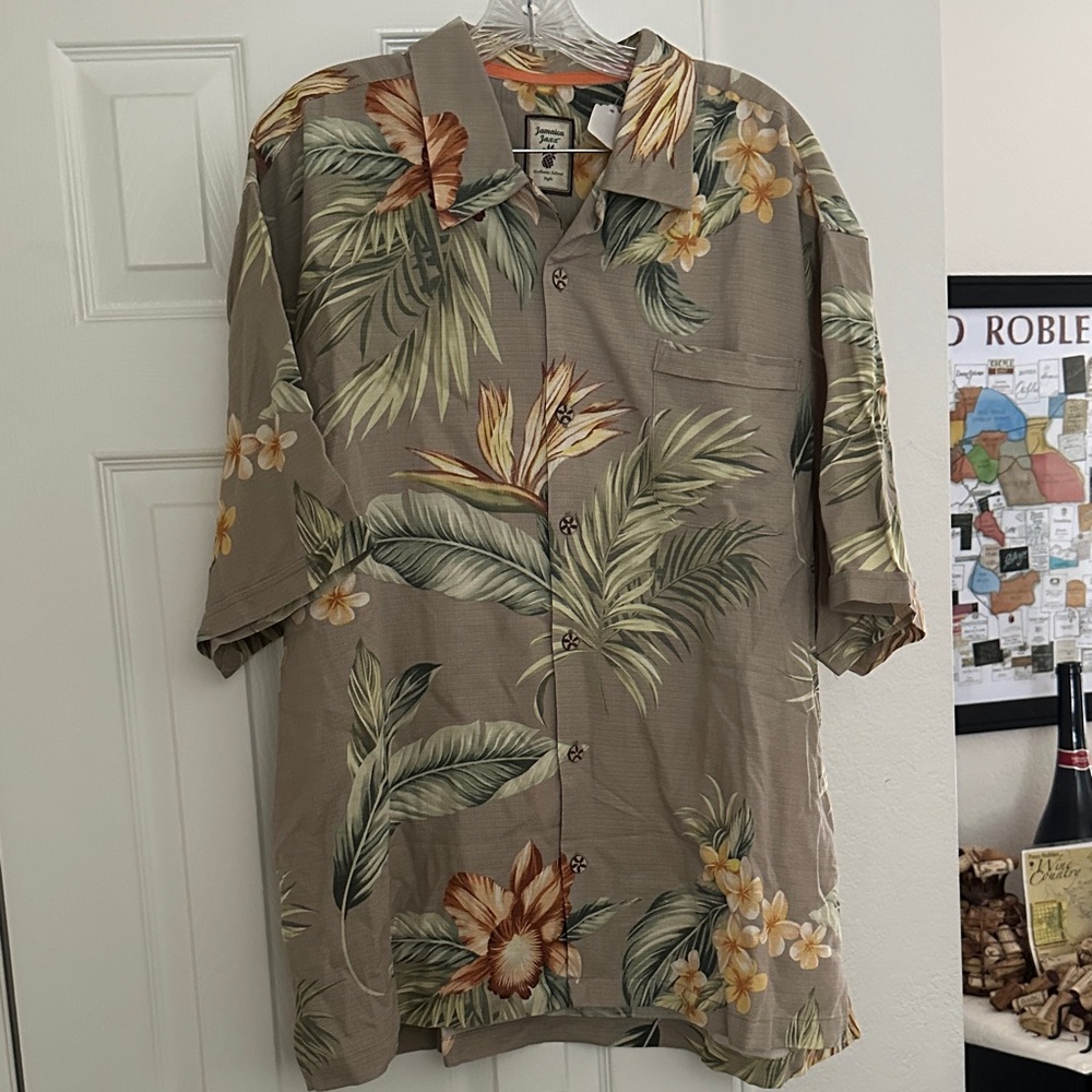 Jamaica Jaxx Island Shirt, NWOT